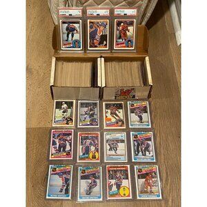 1984-85 O-Pee-Chee Hockey Complete Set WITH PSA GRADED Yzerman, Wayne Gretzky NM